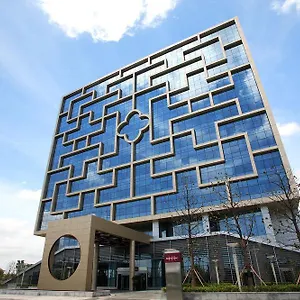 Mercure Suzhou Park & Hotel